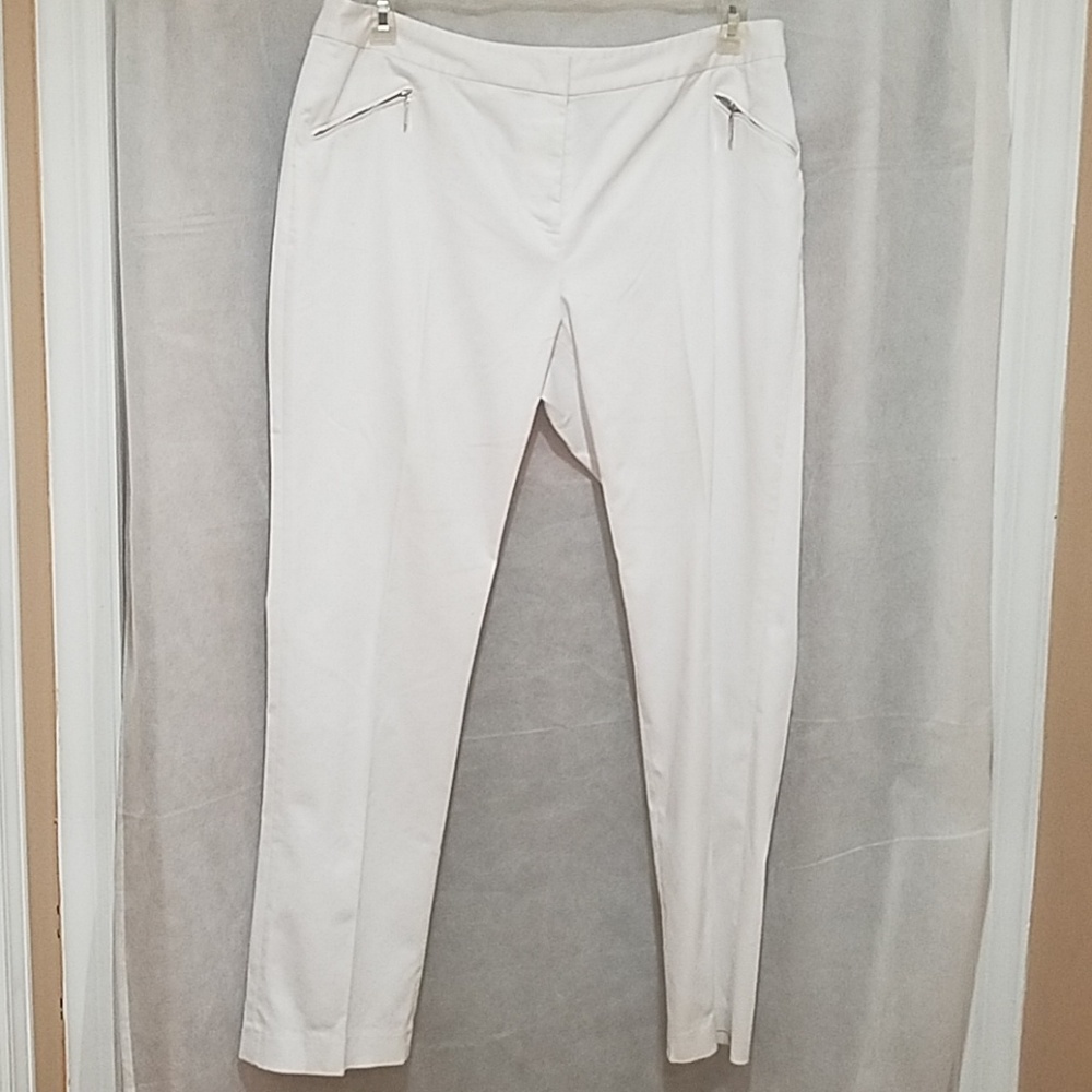 Tahari Pants